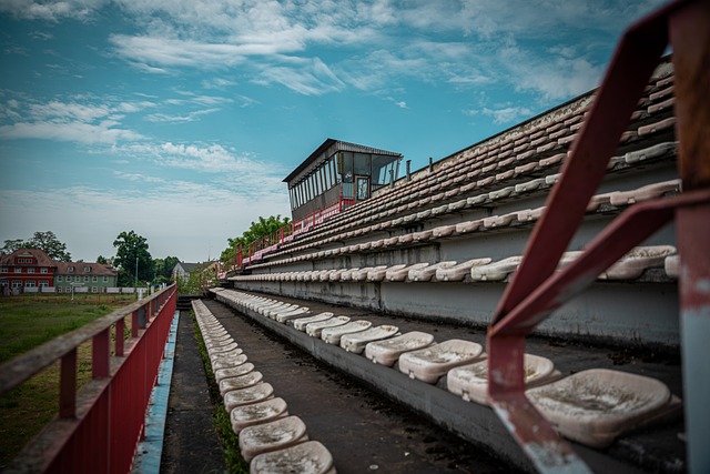 他曾在多场 他曾在多场
